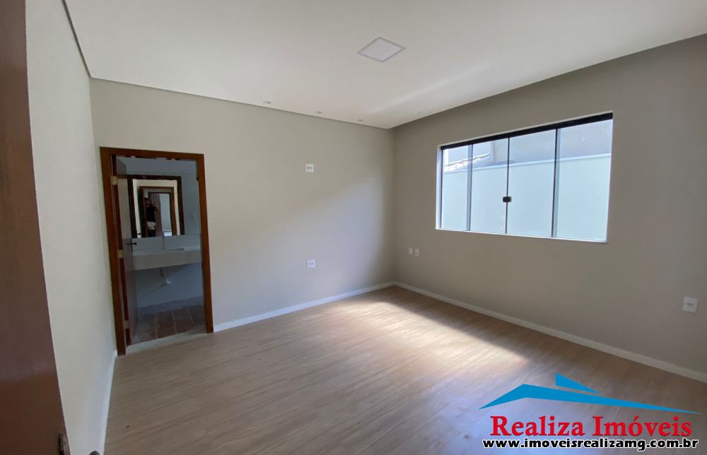 Casa para Comprar em Vila Ferreira - Pará de Minas - MG