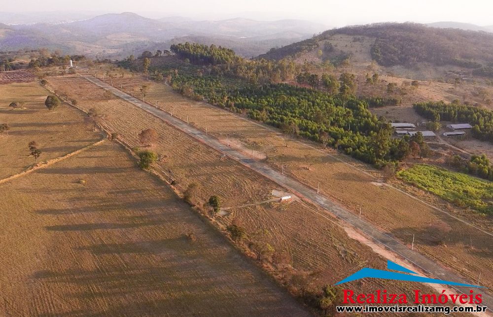 chacara para Comprar em CARNEIROS - Pará de Minas - MG