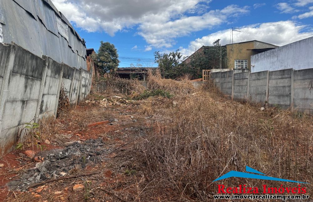 Lote/Terreno a venda em Pará de Minas