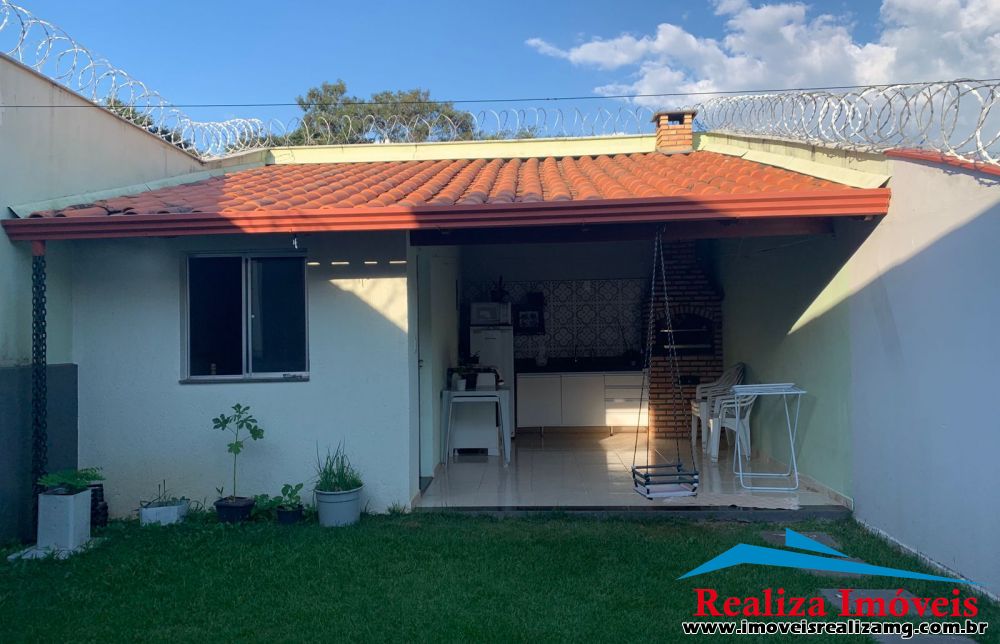 Casa a venda em Florestal