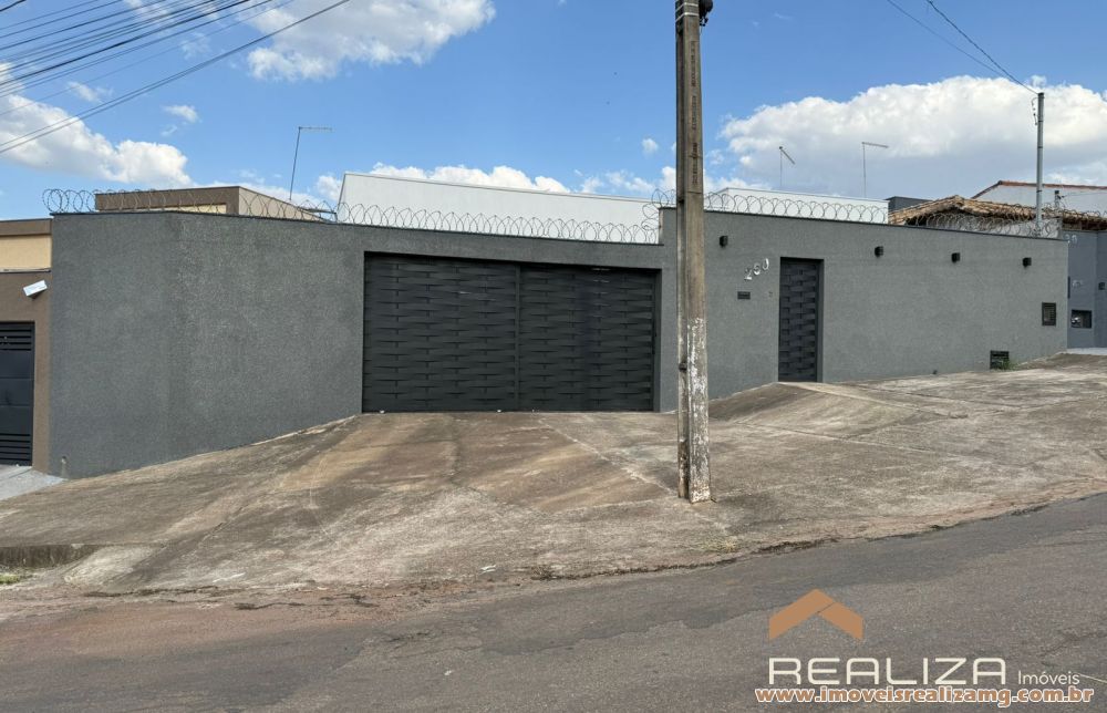 Casa a venda em Pará de Minas