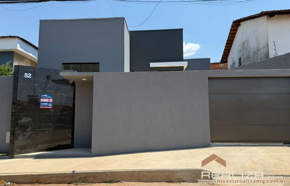 Casa a venda em Pará de Minas