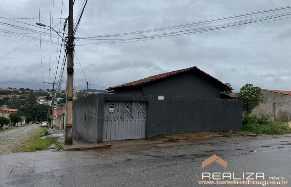 Casa a venda em Pará de Minas
