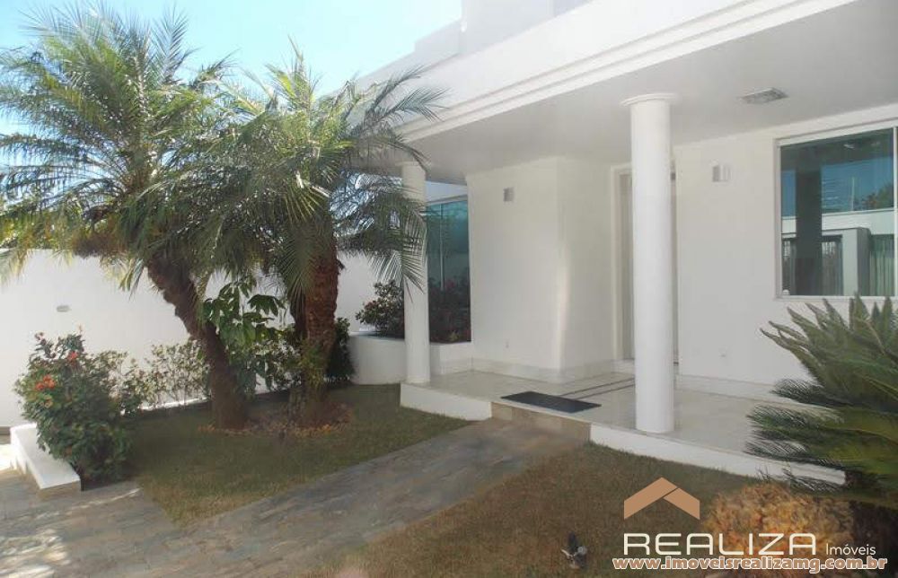 Casa a venda em Betim