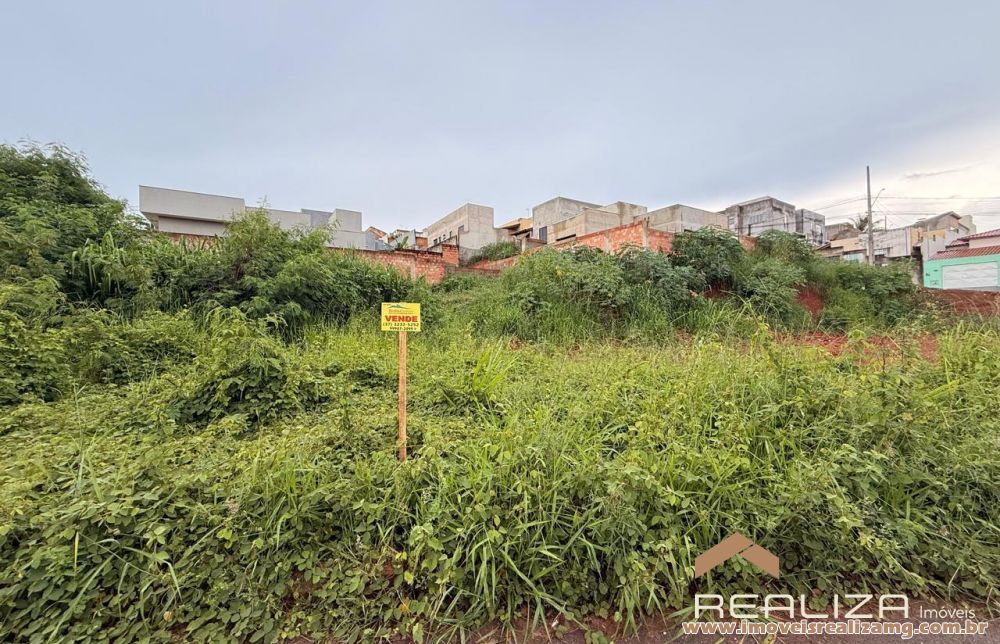 Lote/Terreno a venda em Pará de Minas