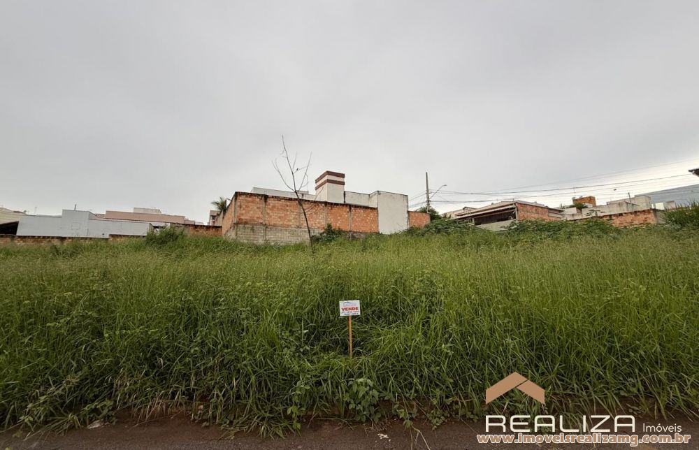 Lote/Terreno a venda em Pará de Minas