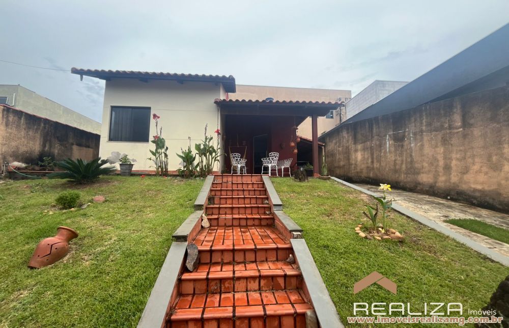 Casa a venda em Pará de Minas