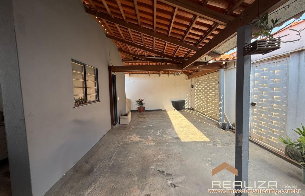 Casa a venda em São José da Varginha