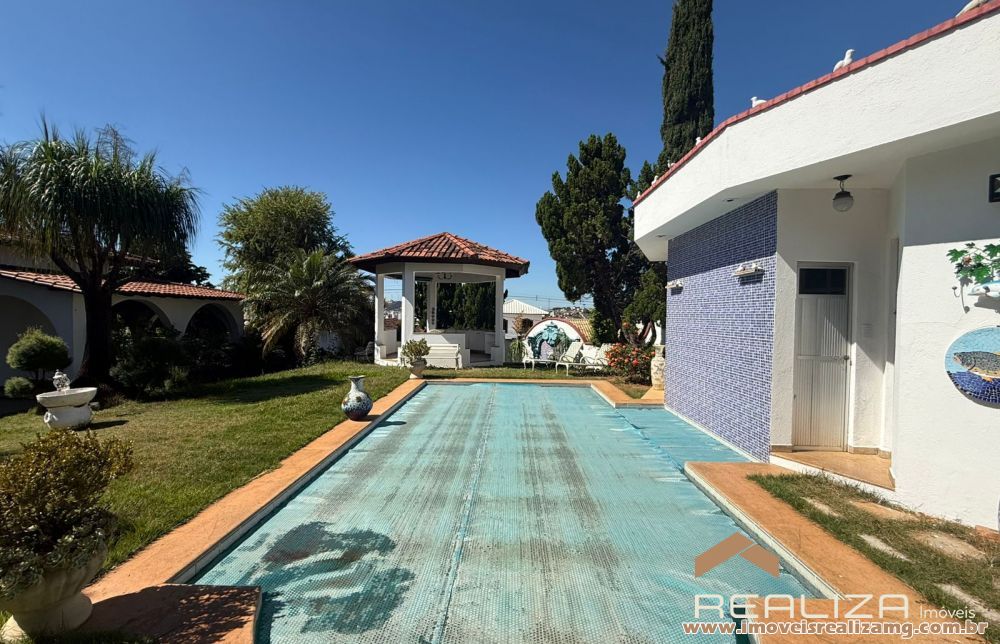 Casa a venda em Pará de Minas