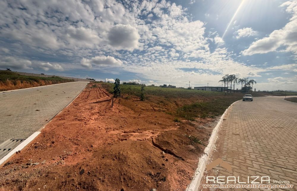 Lote/Terreno a venda em Pará de Minas