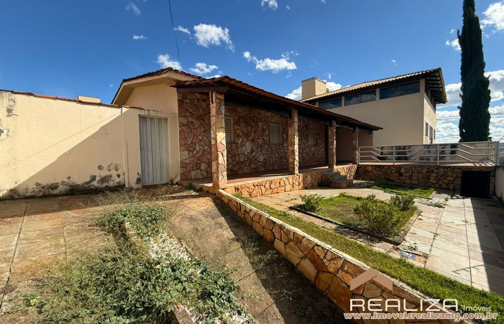 Casa a venda em Pará de Minas