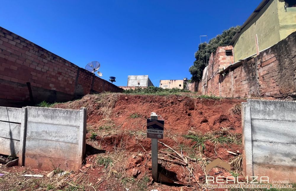 Lote a venda em Pará de Minas