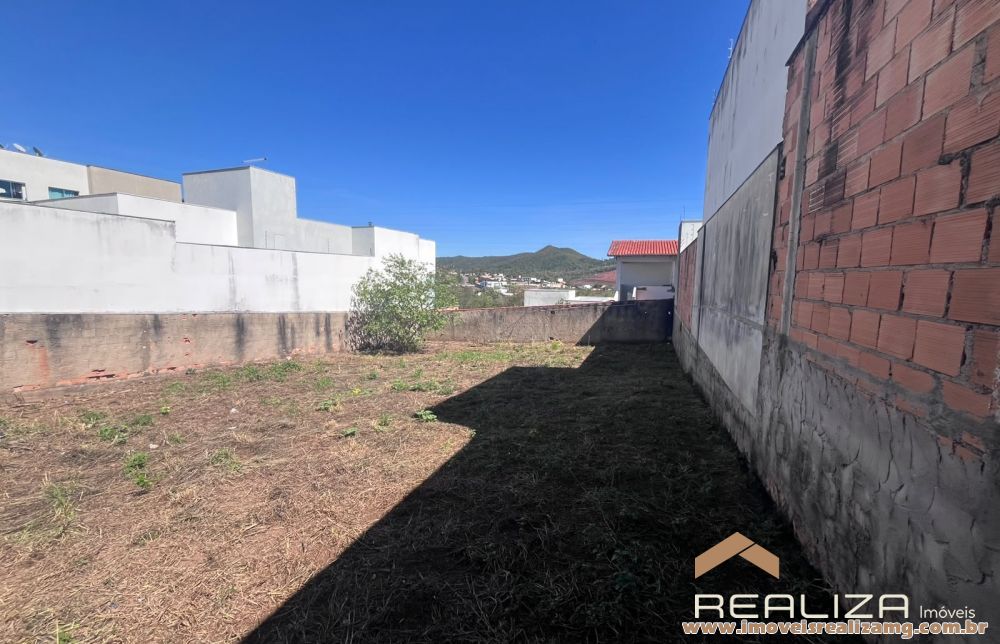 Lote a venda em Pará de Minas